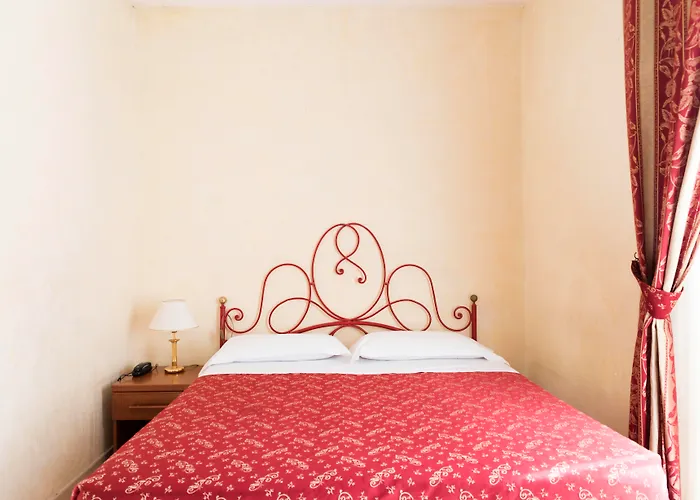 Stromboli Hotel Rome