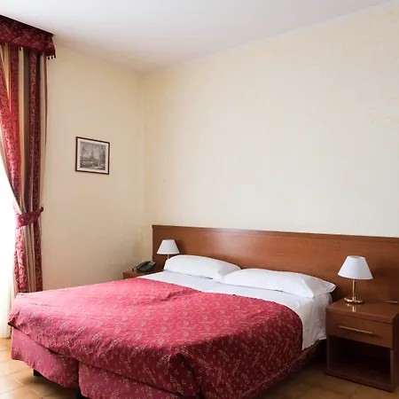 Stromboli Hotell 3*