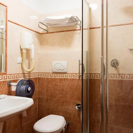 酒店 斯特隆伯利酒店 罗马