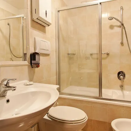 Hotel Stromboli 3*