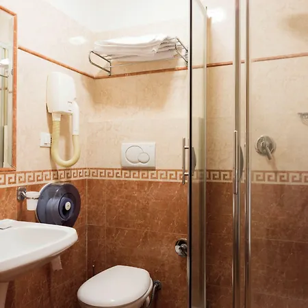 Stromboli 3* Roma