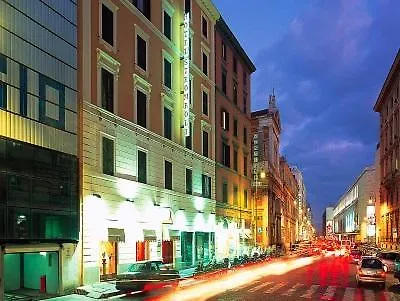 斯特隆伯利酒店