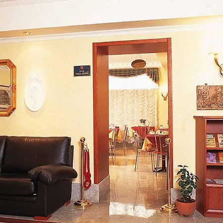 Отель Stromboli