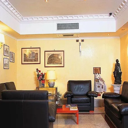 Отель Stromboli 3*