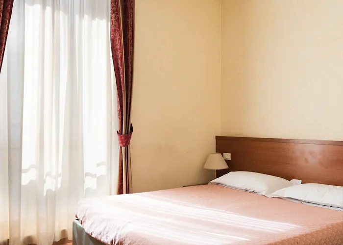 Stromboli Szálloda 3*