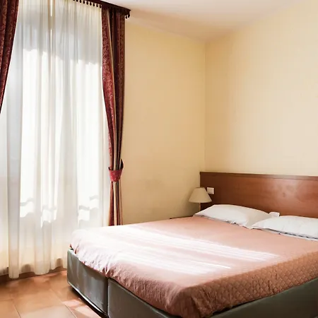 Stromboli Szálloda 3*